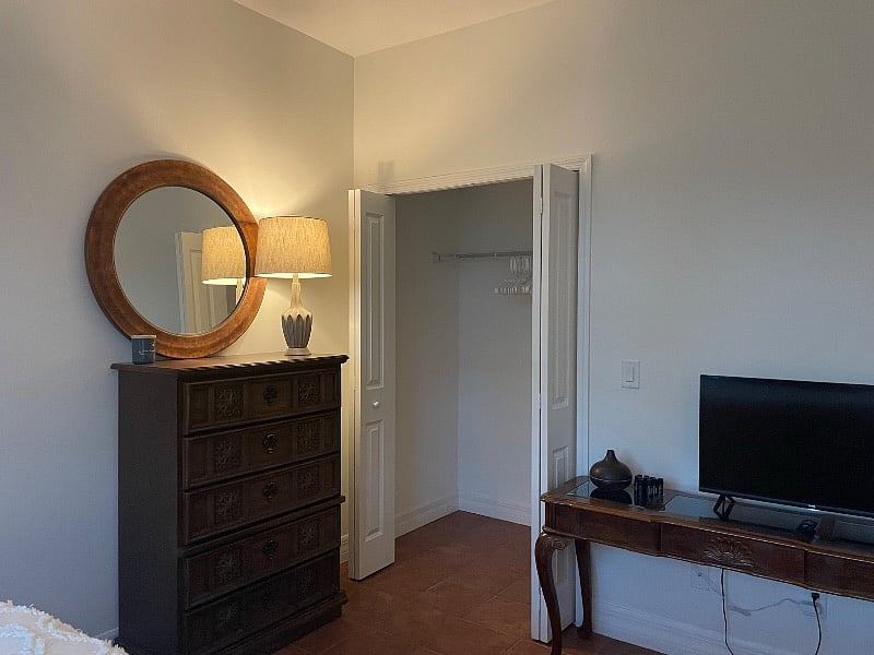 Furnished Finder property 445210_1 photo 3