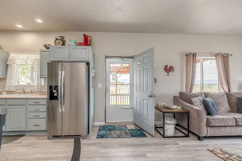 Furnished Finder property 445214_1 photo 3