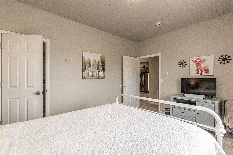 Furnished Finder property 445214_1 photo 12