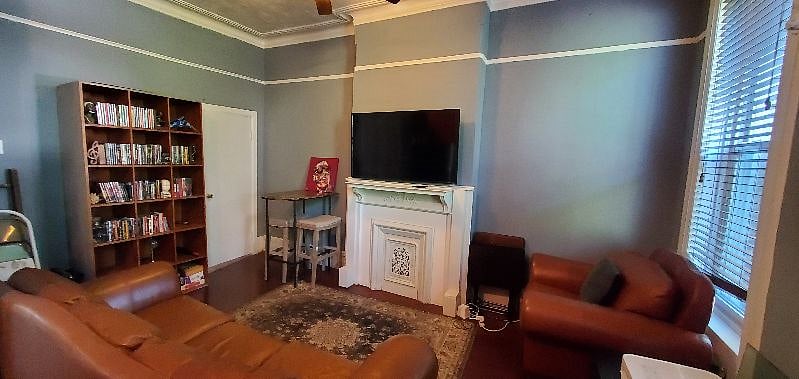Furnished Finder property 445227_1 photo 3