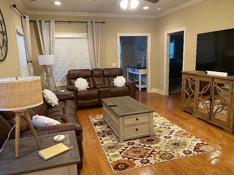 Furnished Finder property 445242_1 photo 5