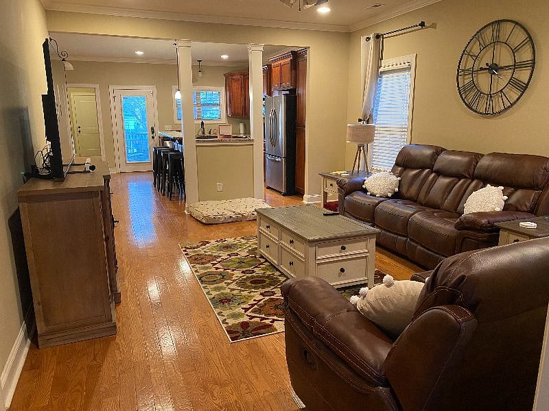 Furnished Finder property 445242_1 photo 3