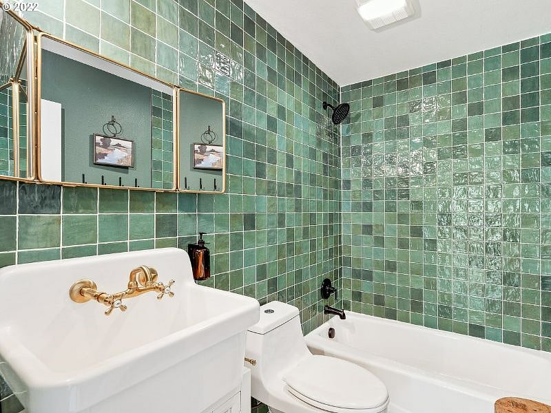 Furnished Finder property 445246_1 photo 11