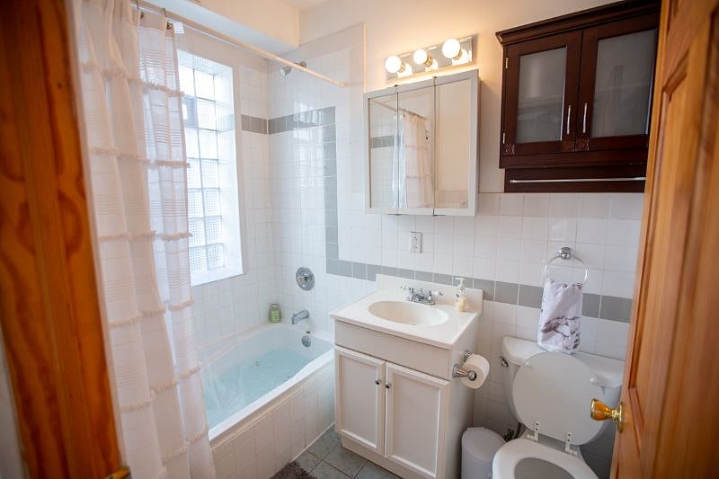 Furnished Finder property 445274_1 photo 11