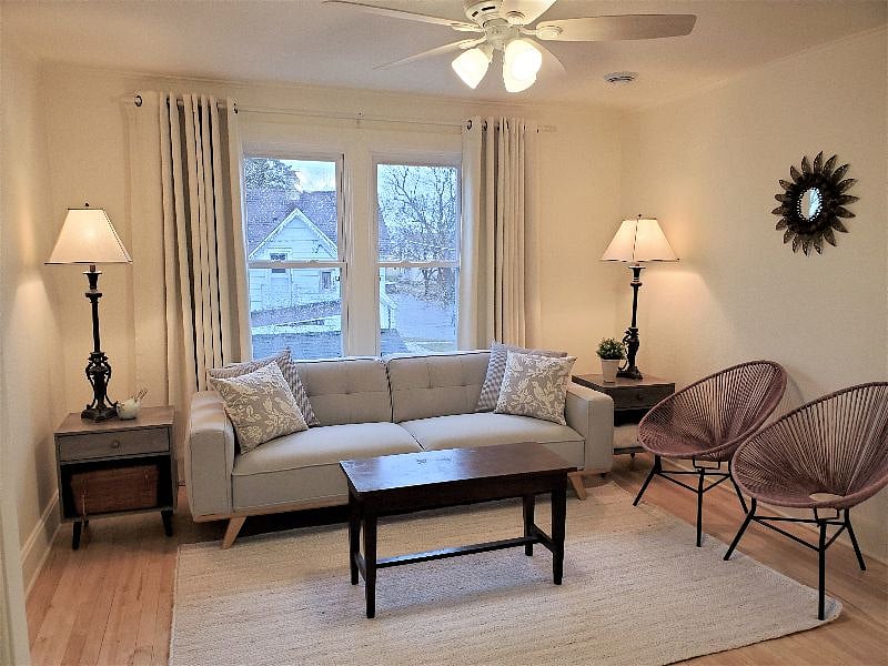 Furnished Finder property 445277_1 photo 8