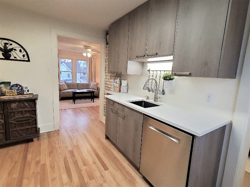 Furnished Finder property 445277_1 photo 10