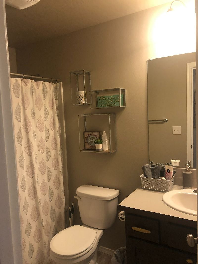 Furnished Finder property 445320_1 photo 3