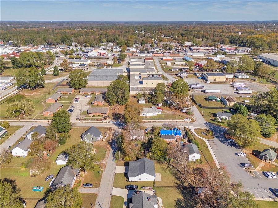 Furnished Finder property 445339_1 photo 23