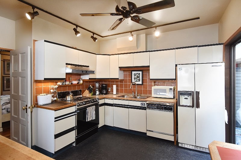 Furnished Finder property 445352_1 photo 12