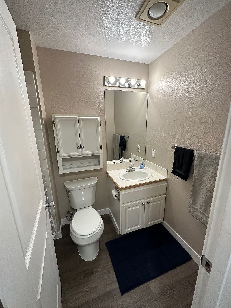 Furnished Finder property 445354_1 photo 10