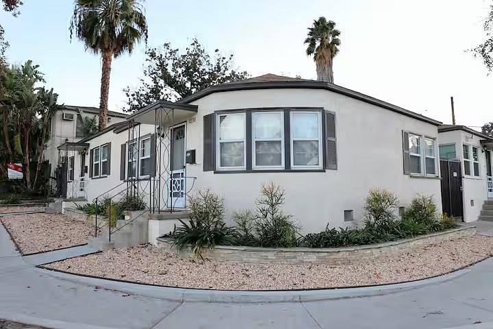 Furnished Finder property 445403_2 photo 15