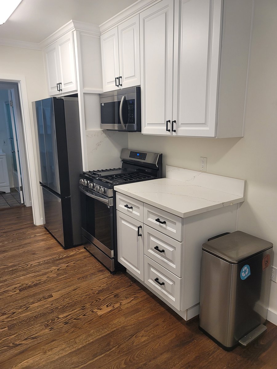 Furnished Finder property 445403_3 photo 8