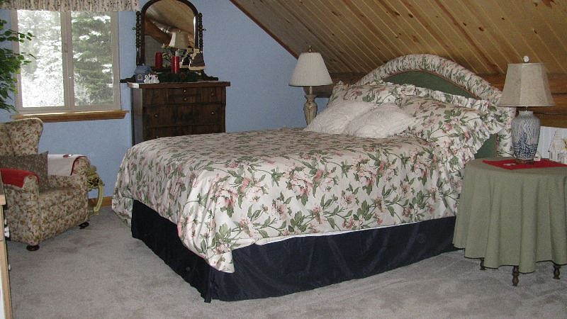 King master bedroom.