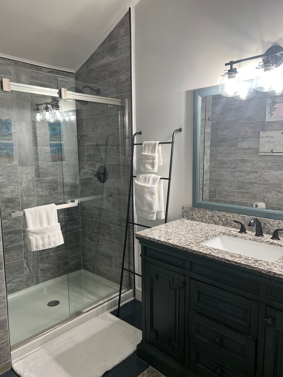 Furnished Finder property 445425_2 photo 12