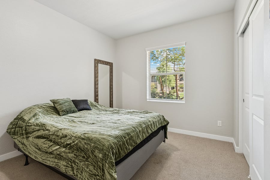 Secondary bedroom