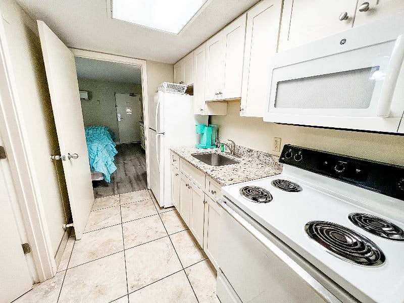 Furnished Finder property 445443_1 photo 18