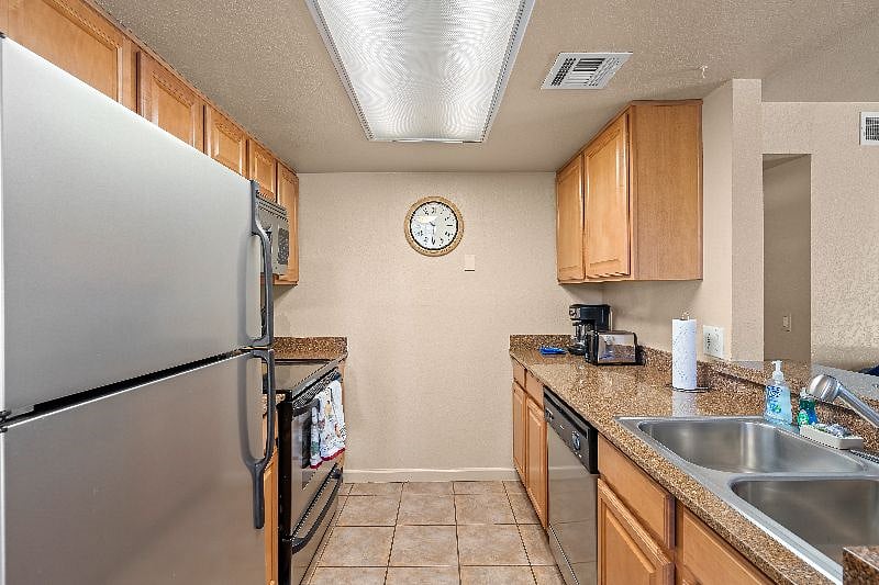 Furnished Finder property 445477_1 photo 8