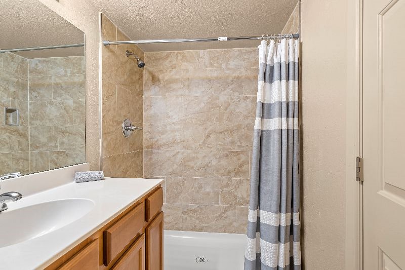 Furnished Finder property 445477_1 photo 14