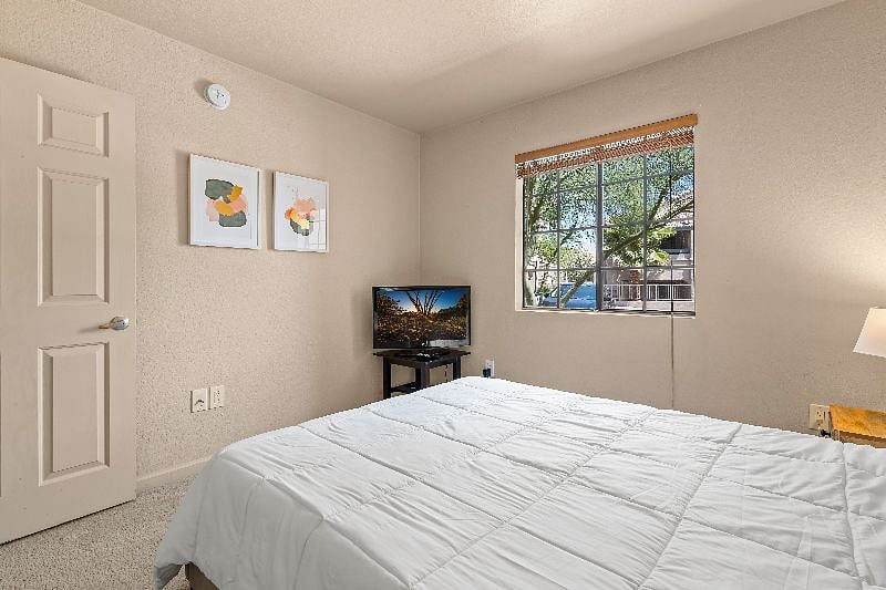 Furnished Finder property 445477_1 photo 16