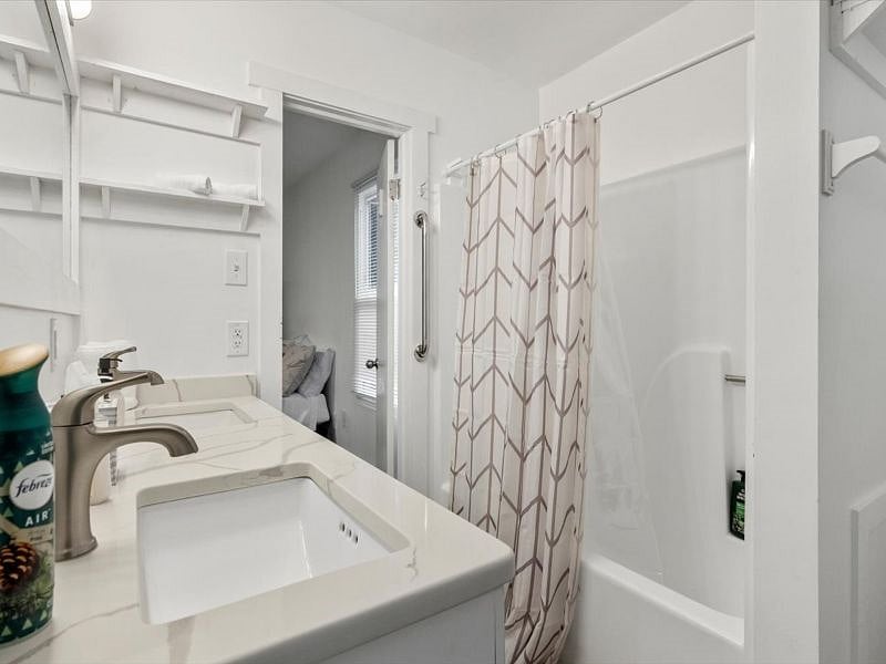 Furnished Finder property 445478_1 photo 17