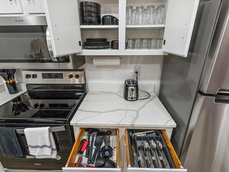 Furnished Finder property 445478_1 photo 22