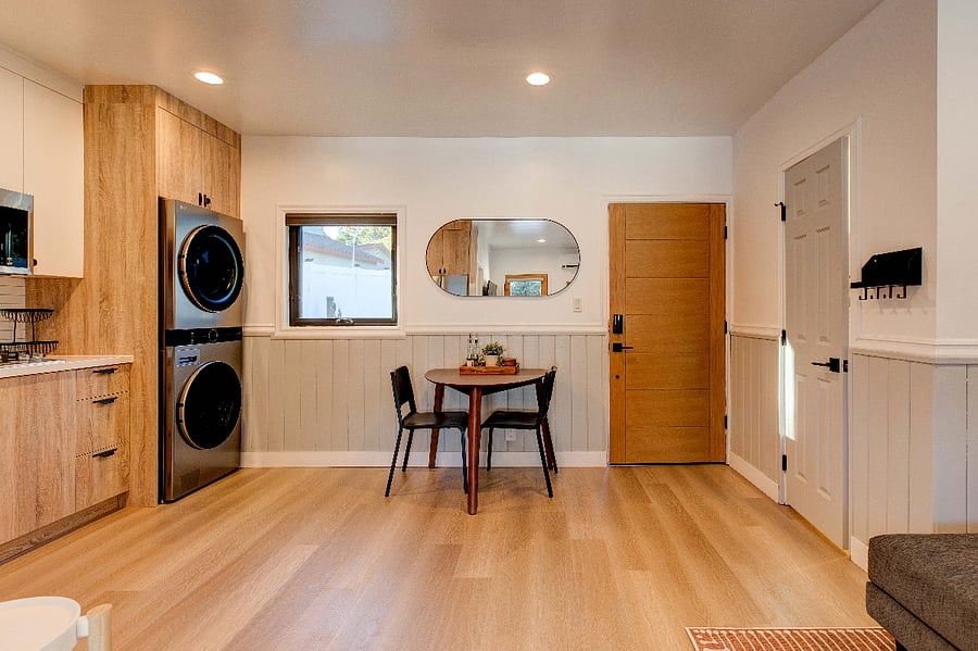 Furnished Finder property 445493_1 photo 13