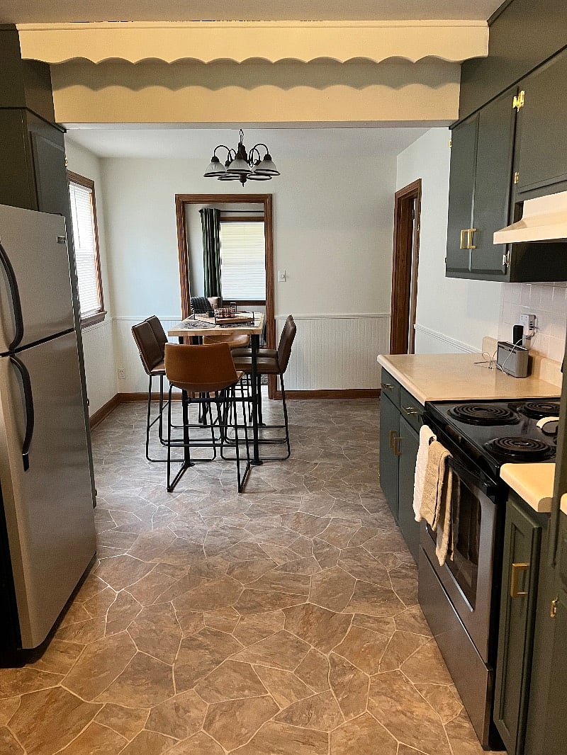 Furnished Finder property 445497_1 photo 11