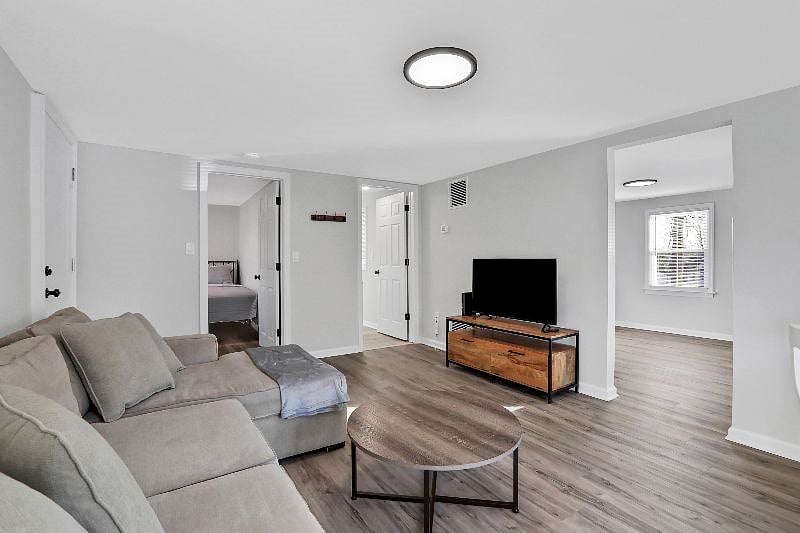 Furnished Finder property 445530_1 photo 6