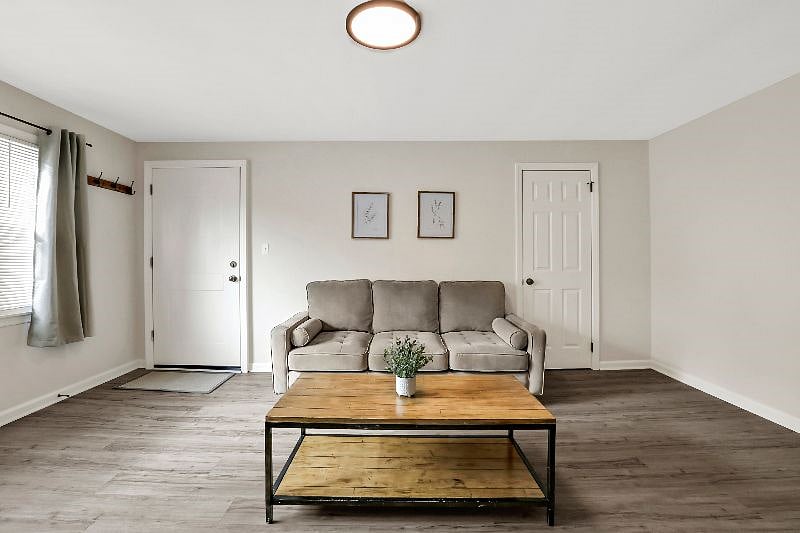 Furnished Finder property 445530_2 photo 7
