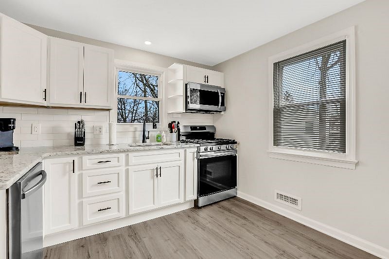 Furnished Finder property 445530_2 photo 11