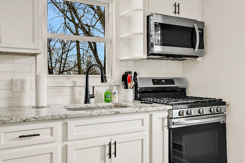 Furnished Finder property 445530_2 photo 12