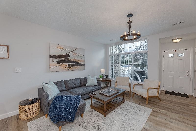 Furnished Finder property 445539_1 photo 6