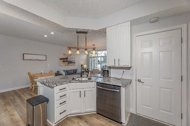 Furnished Finder property 445539_1 photo 11
