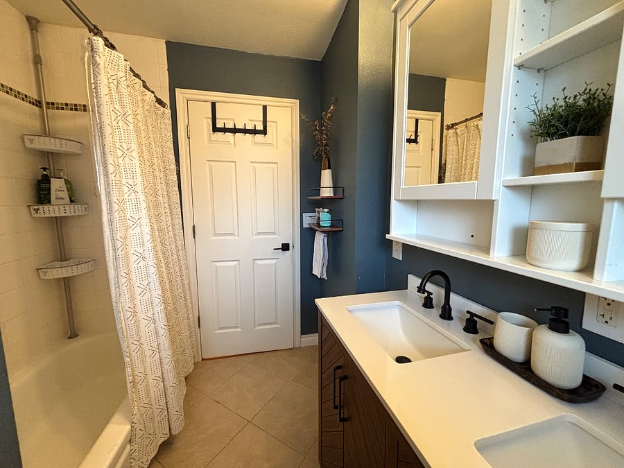Furnished Finder property 445544_2 photo 16