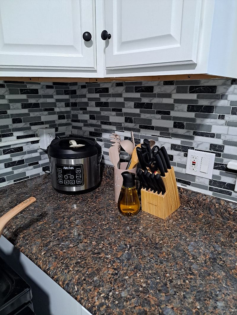 Furnished Finder property 445546_3 photo 14