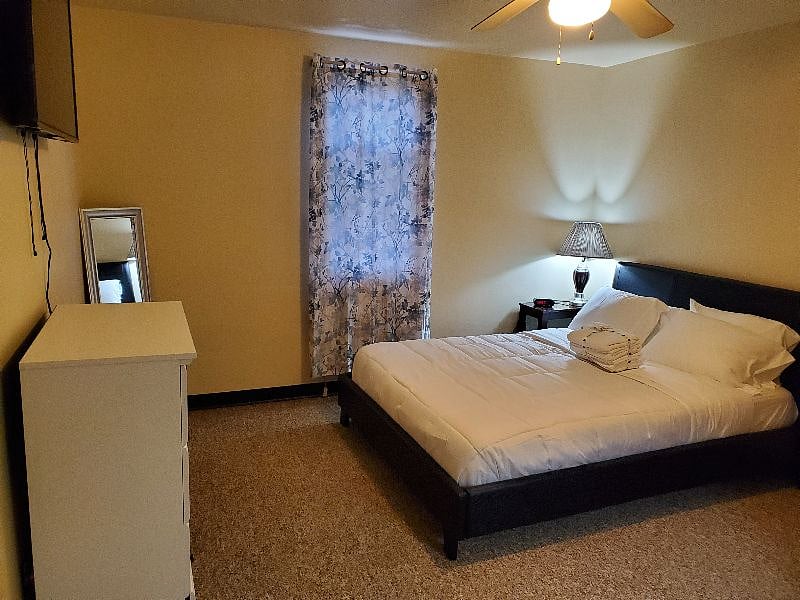Furnished Finder property 445573_1 photo 17