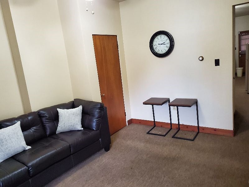 Furnished Finder property 445573_1 photo 4