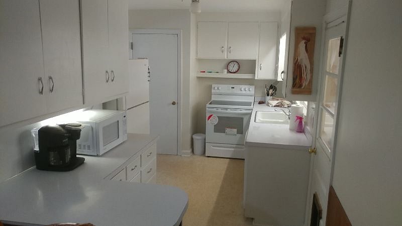 Furnished Finder property 445582_1 photo 13
