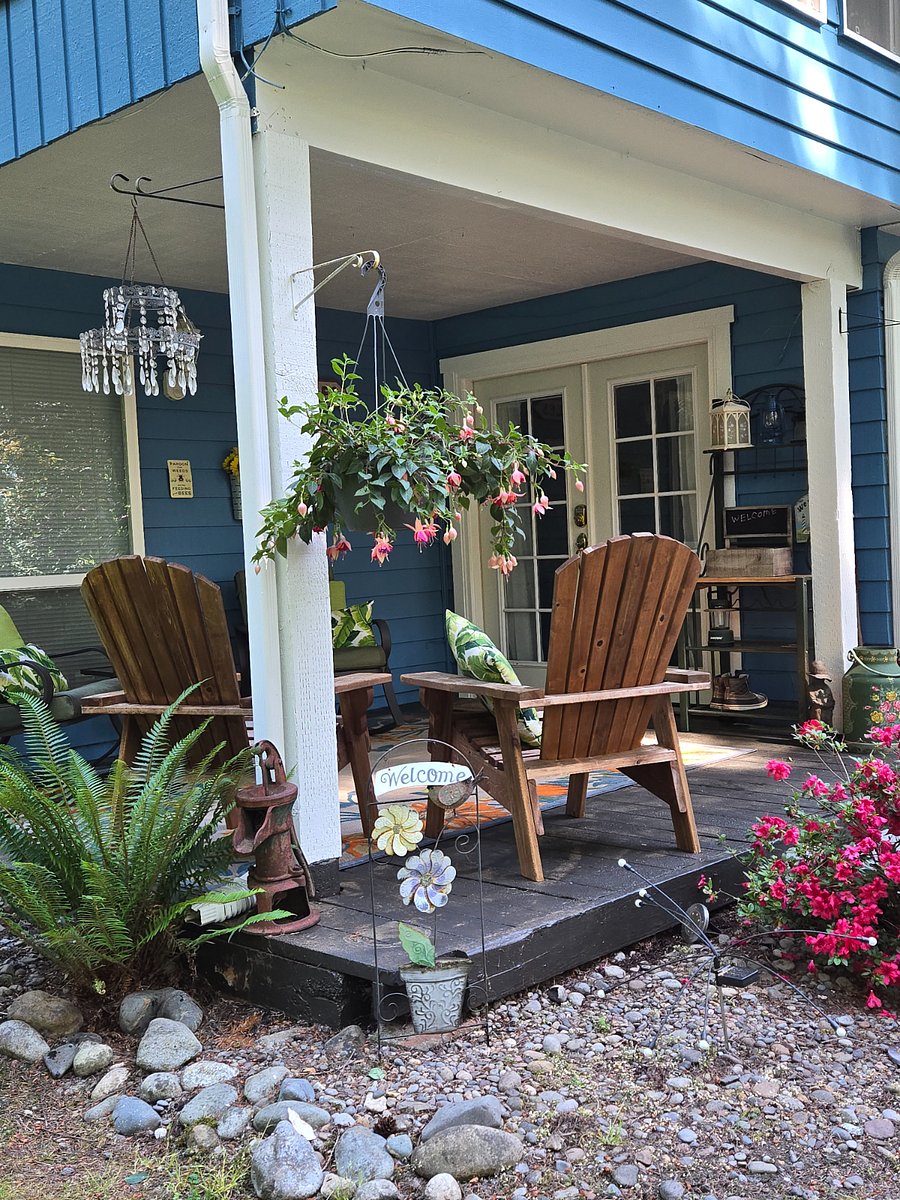 Deck and front entry