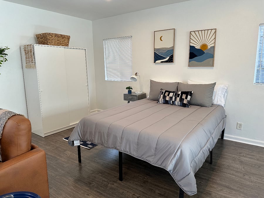 Furnished Finder property 445612_2 photo 3