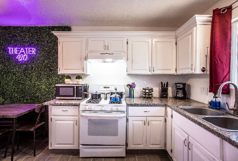 Furnished Finder property 445613_1 photo 7