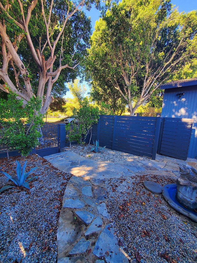 Furnished Finder property 445660_1 photo 15