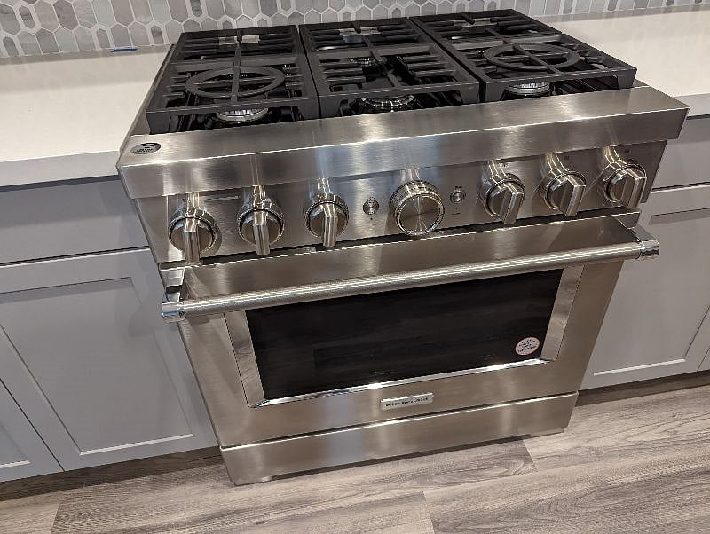 KitchenAid Range/Oven with Hood.