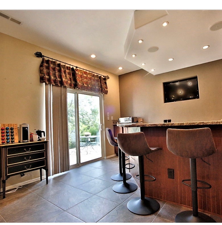 Furnished Finder property 445700_1 photo 13