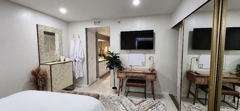 Furnished Finder property 445705_1 photo 20
