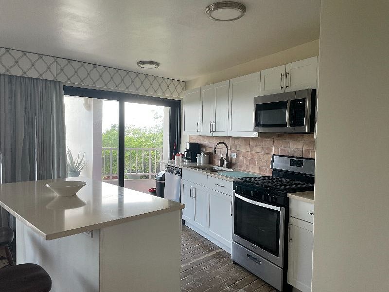 Furnished Finder property 445715_1 photo 1