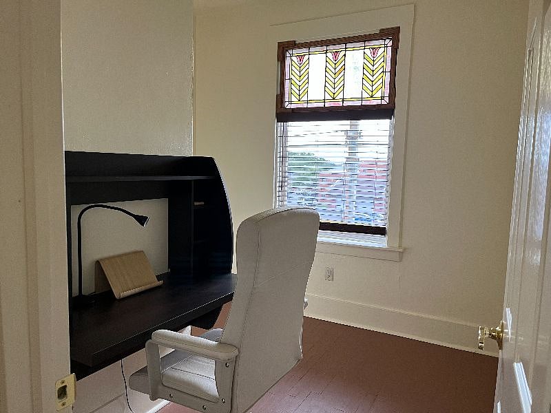 Furnished Finder property 445733_2 photo 7