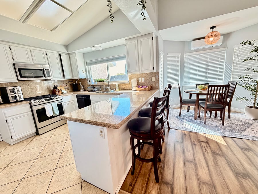 Furnished Finder property 445742_1 photo 6