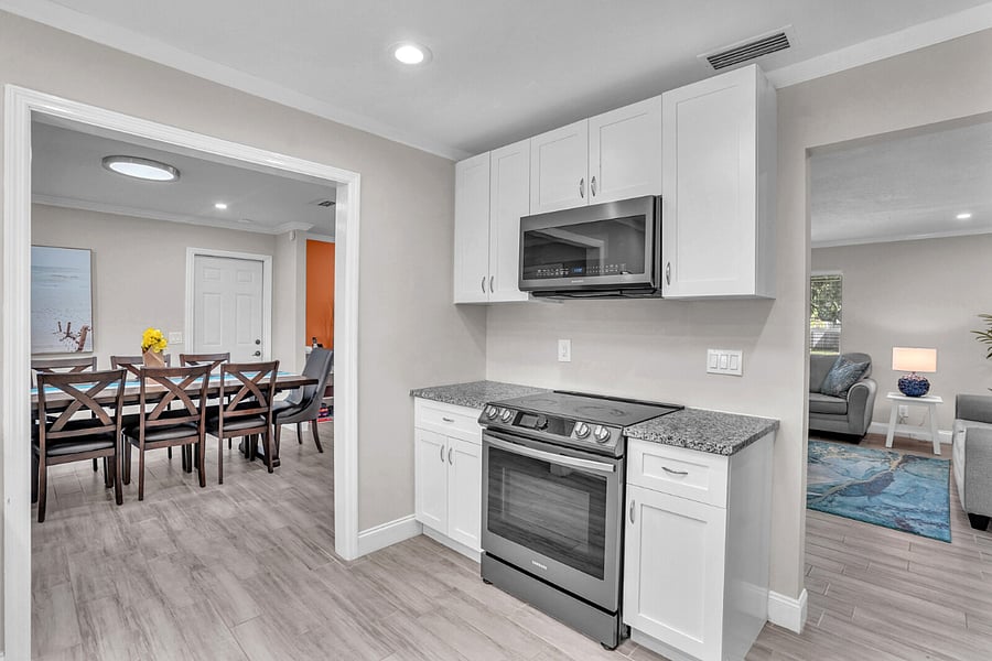 Furnished Finder property 445783_1 photo 21