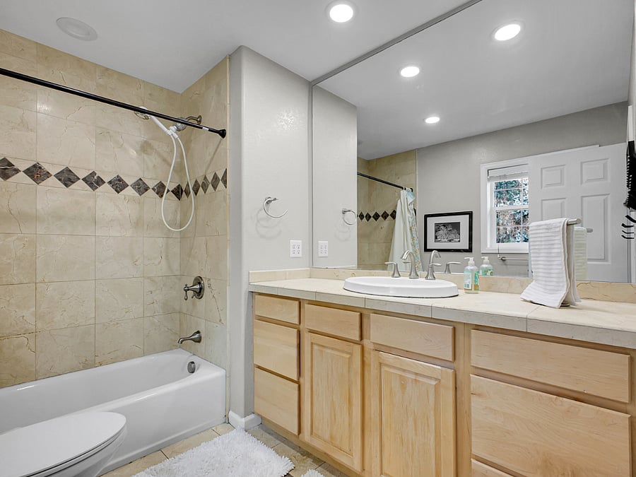 Furnished Finder property 445791_1 photo 9